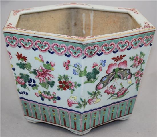 A Chinese famille rose hexagonal jardiniere, late 19th century, 28cm